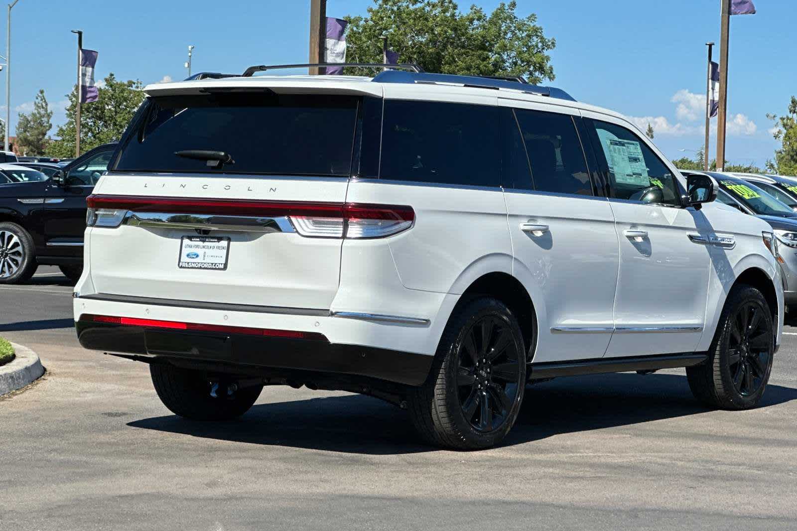 2024 Lincoln Navigator Reserve 2