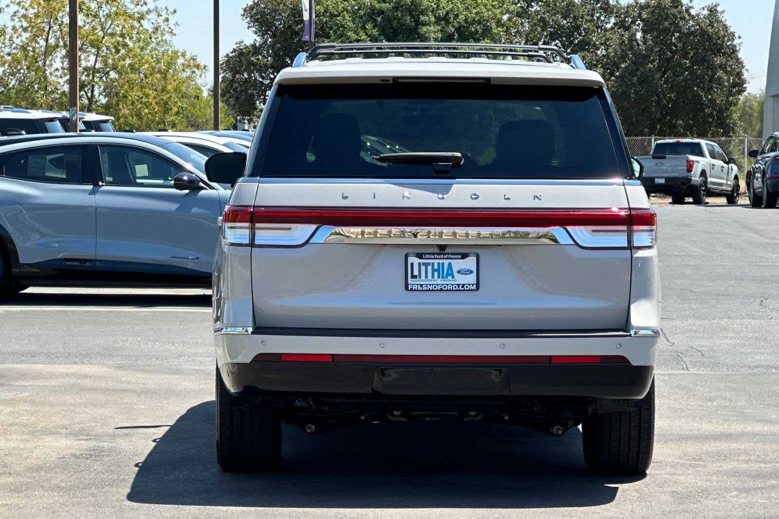 2024 Lincoln Navigator Reserve 7