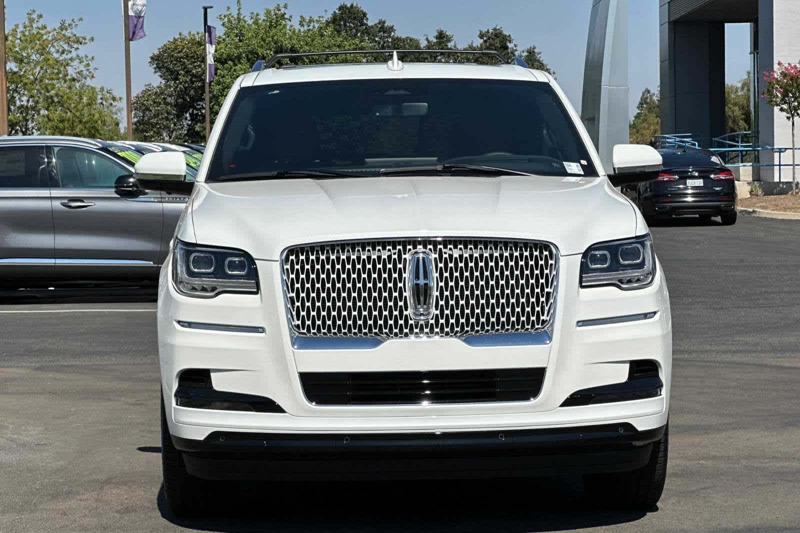 2024 Lincoln Navigator Reserve 11