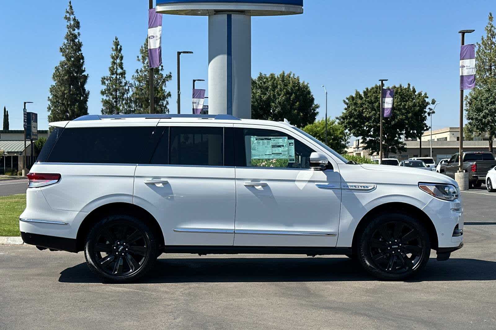 2024 Lincoln Navigator Reserve 8