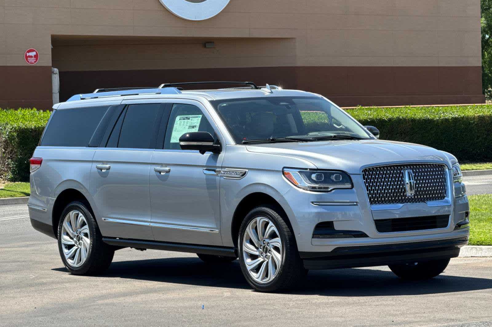 2024 Lincoln Navigator L Reserve 10