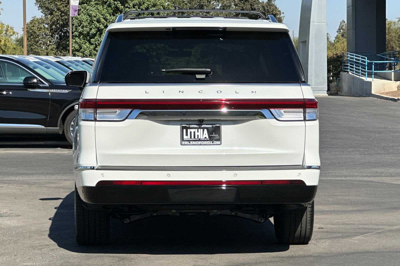 2024 Lincoln Navigator L Reserve 7