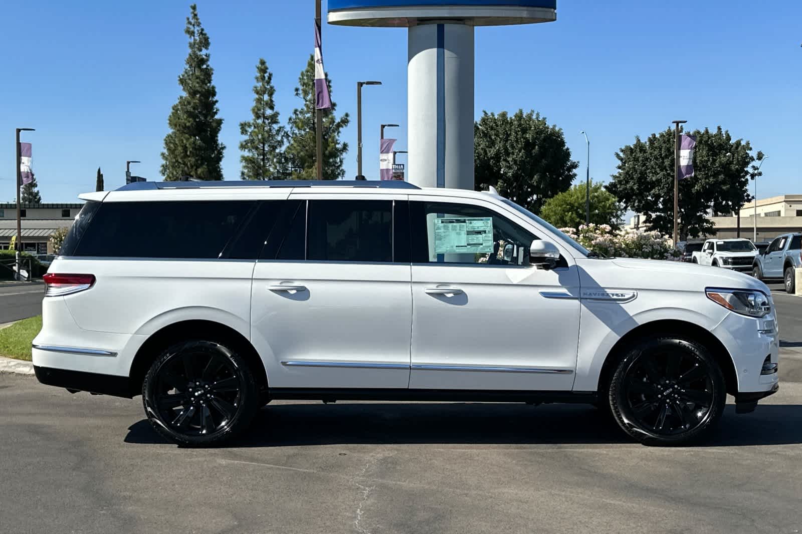 2024 Lincoln Navigator L Reserve 8