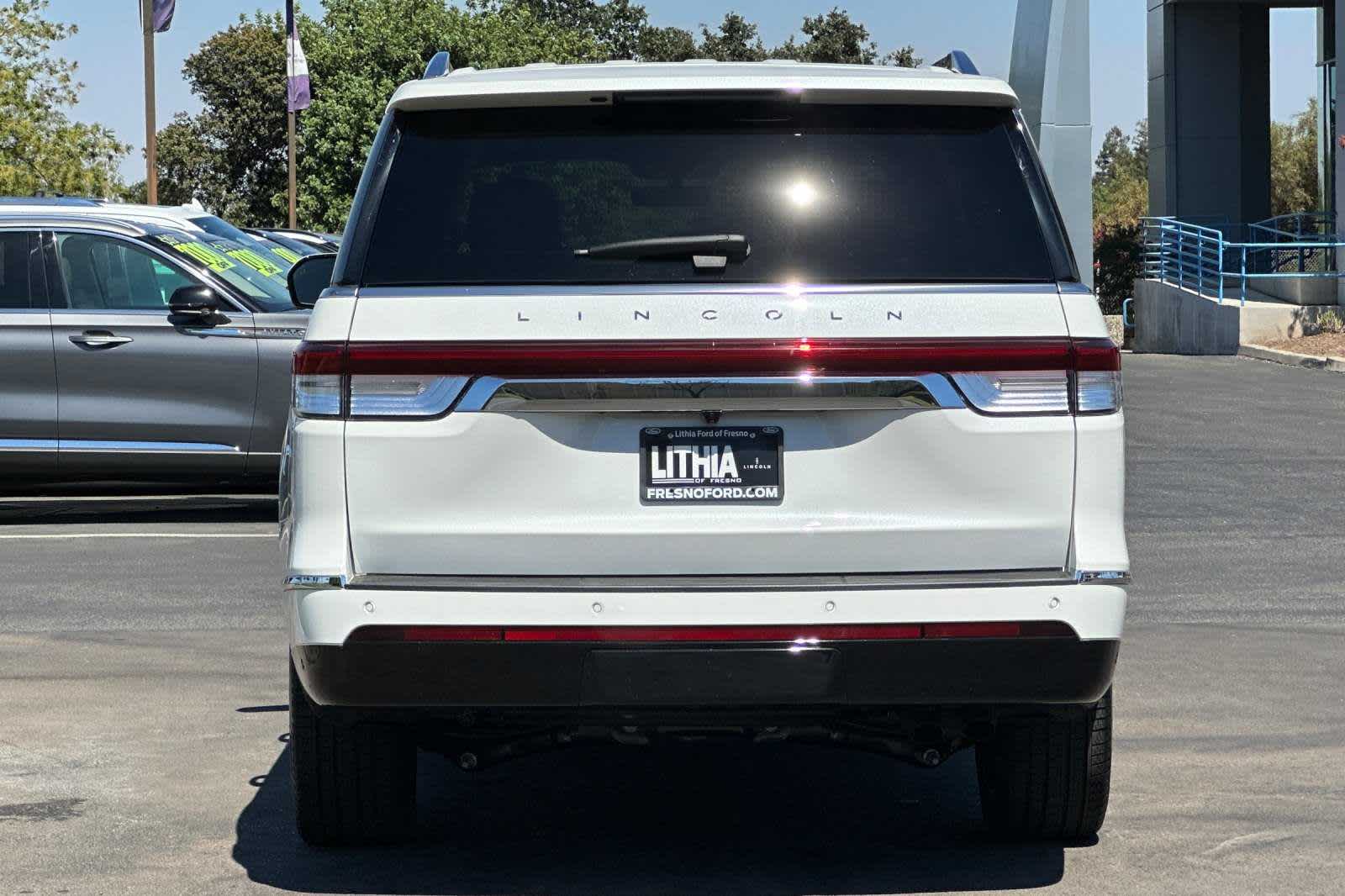 2024 Lincoln Navigator L Reserve 7