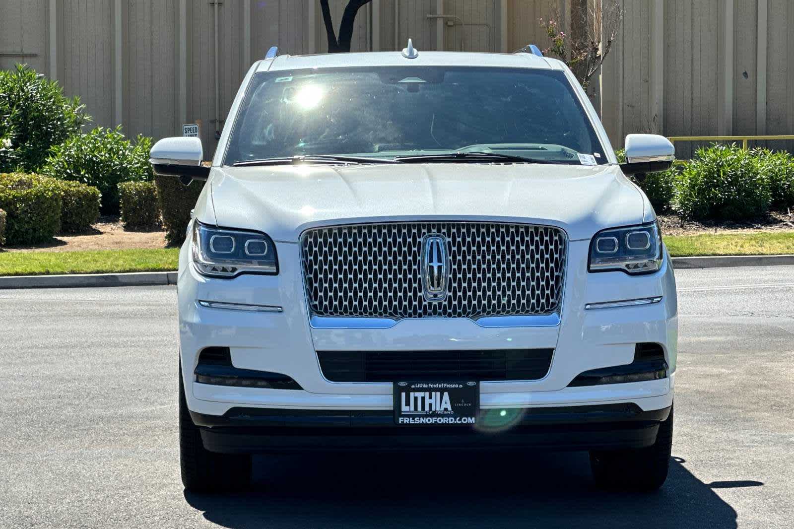 2024 Lincoln Navigator L Reserve 11