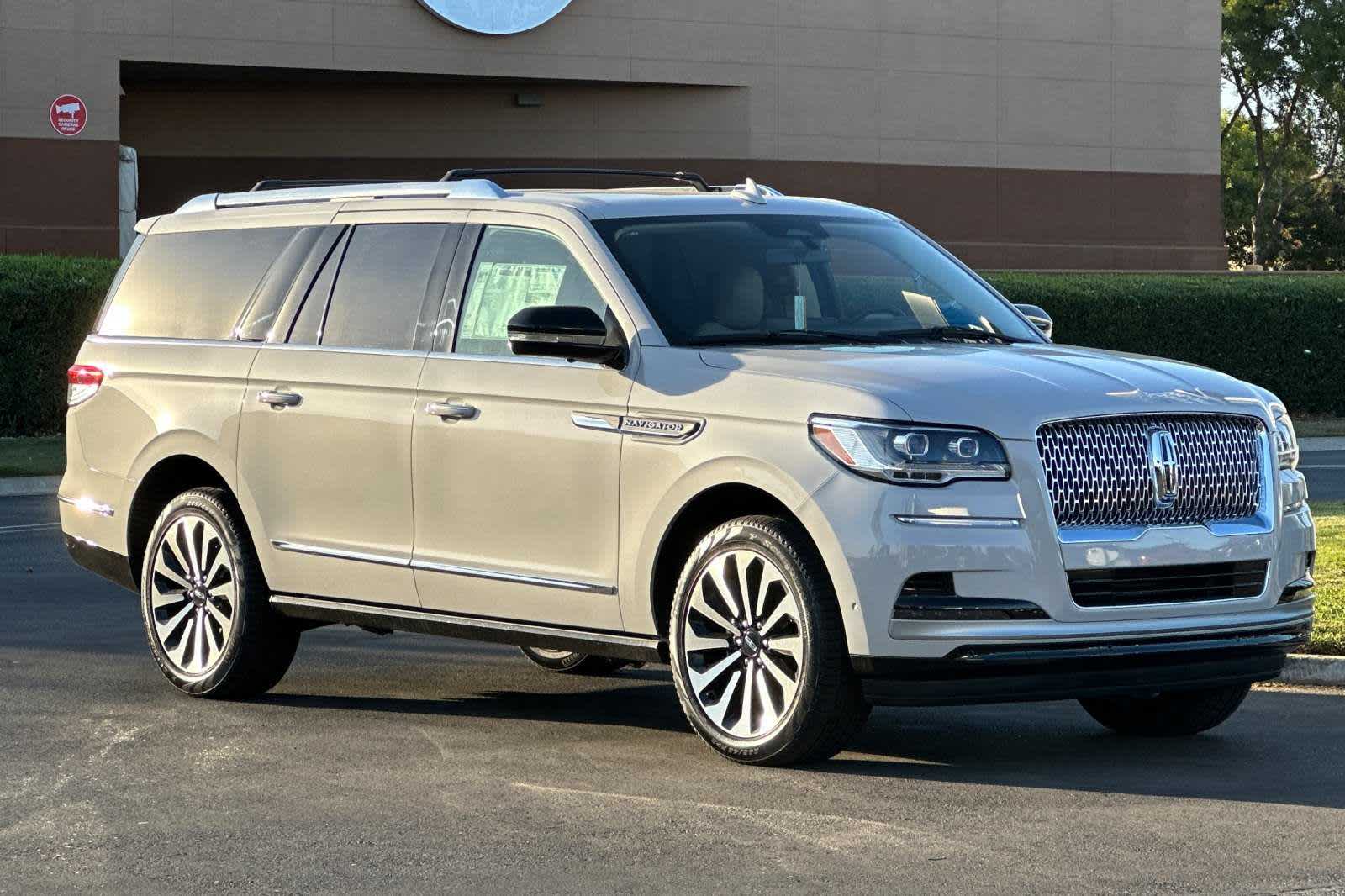 2024 Lincoln Navigator L Reserve 10