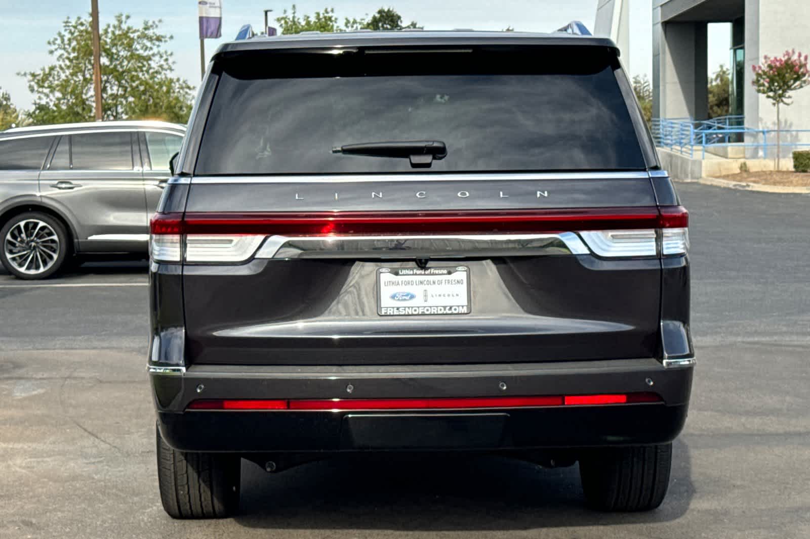 2024 Lincoln Navigator L Reserve 7