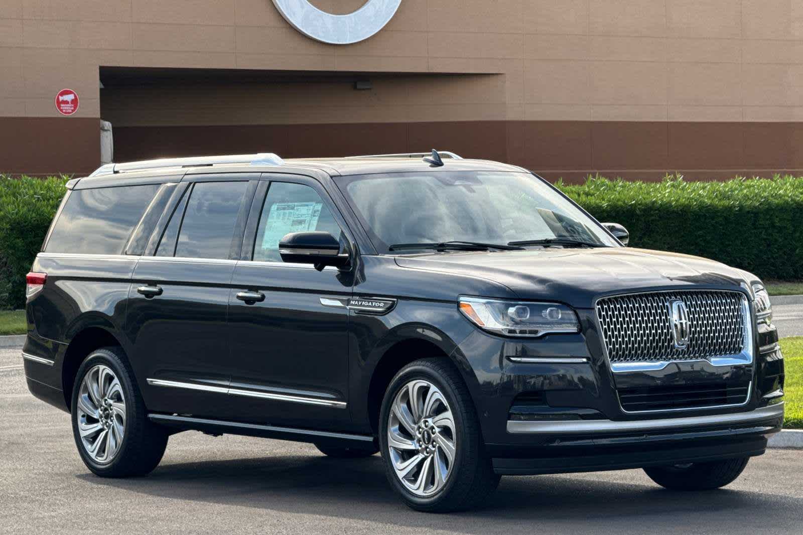 2024 Lincoln Navigator L Reserve 10