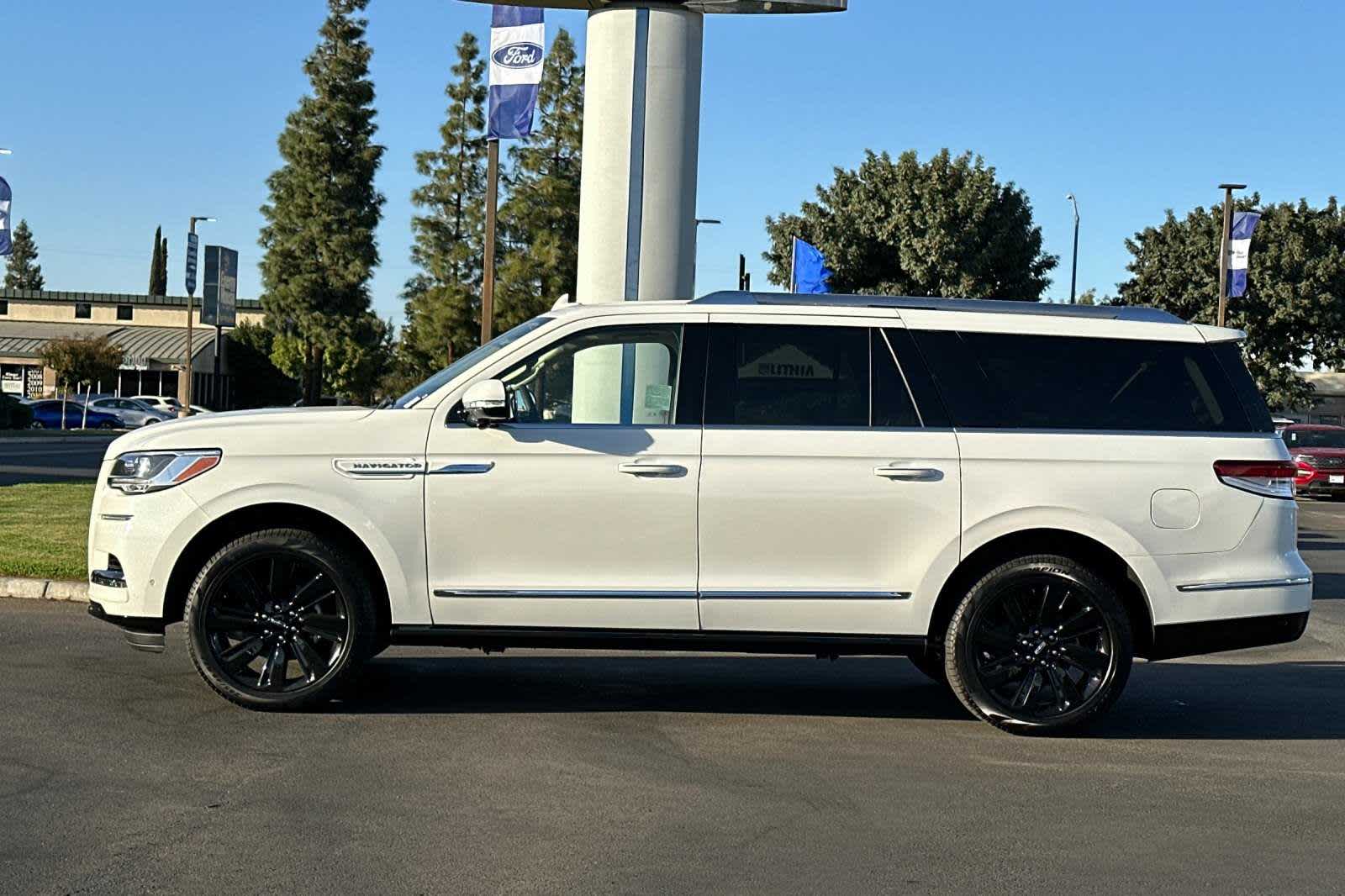 2024 Lincoln Navigator L Reserve 5