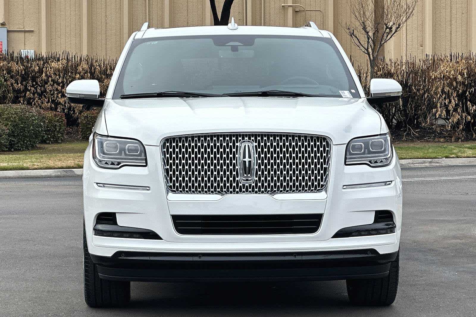 2024 Lincoln Navigator L Reserve 11