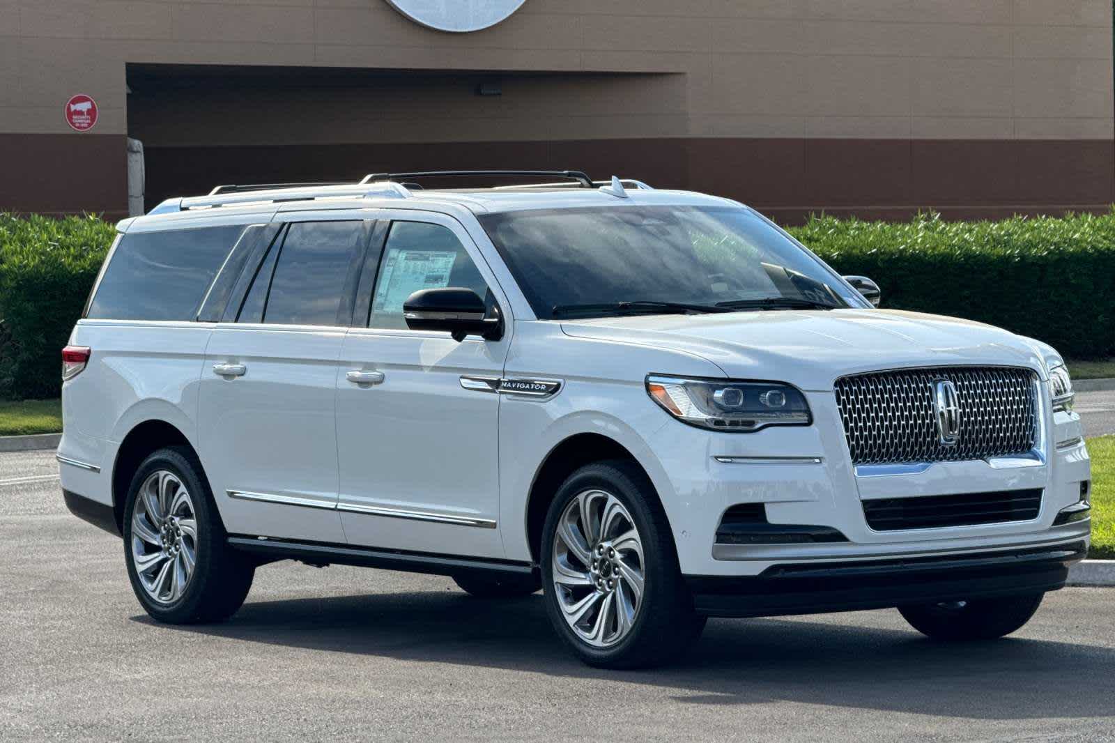 2024 Lincoln Navigator L Reserve 10