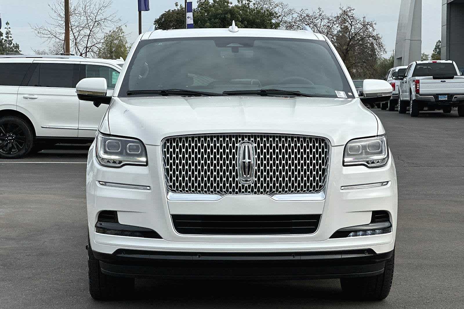 2024 Lincoln Navigator L Reserve 11