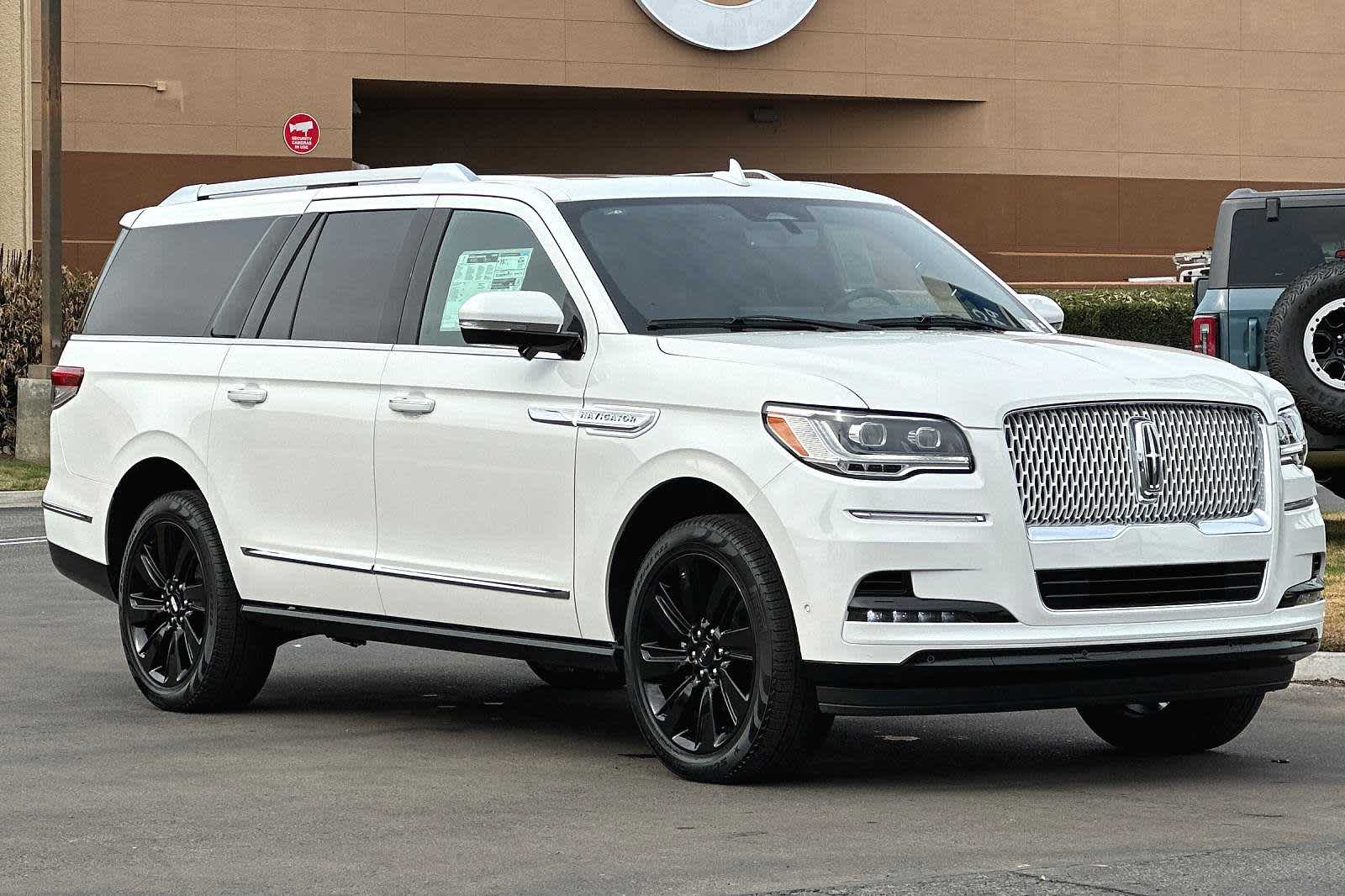 2024 Lincoln Navigator L Reserve 10