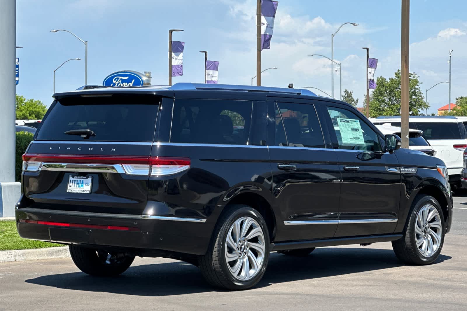 2024 Lincoln Navigator L Reserve 2