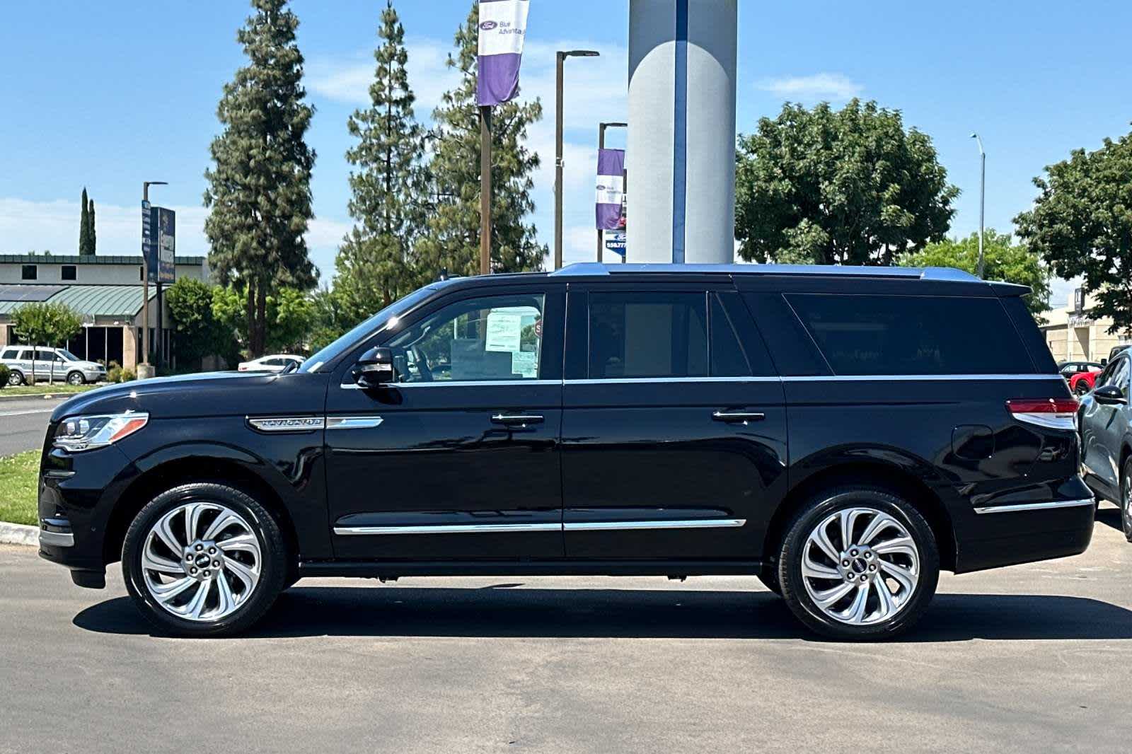 2024 Lincoln Navigator L Reserve 5