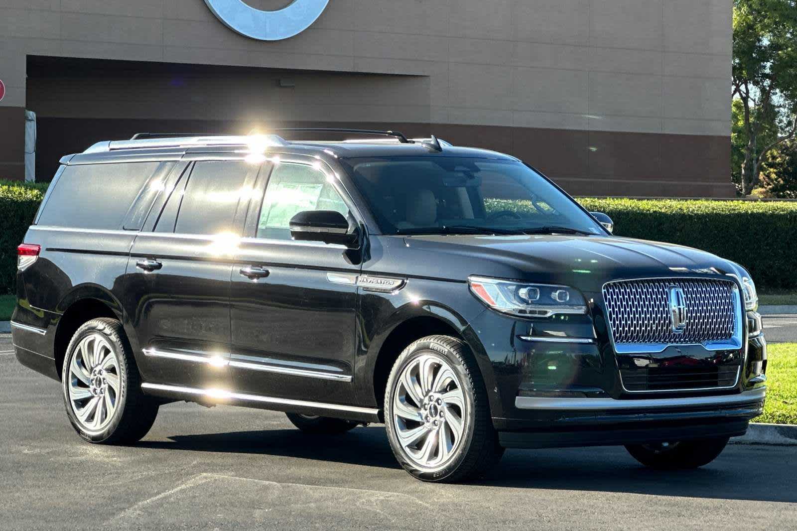 2024 Lincoln Navigator L Reserve 10