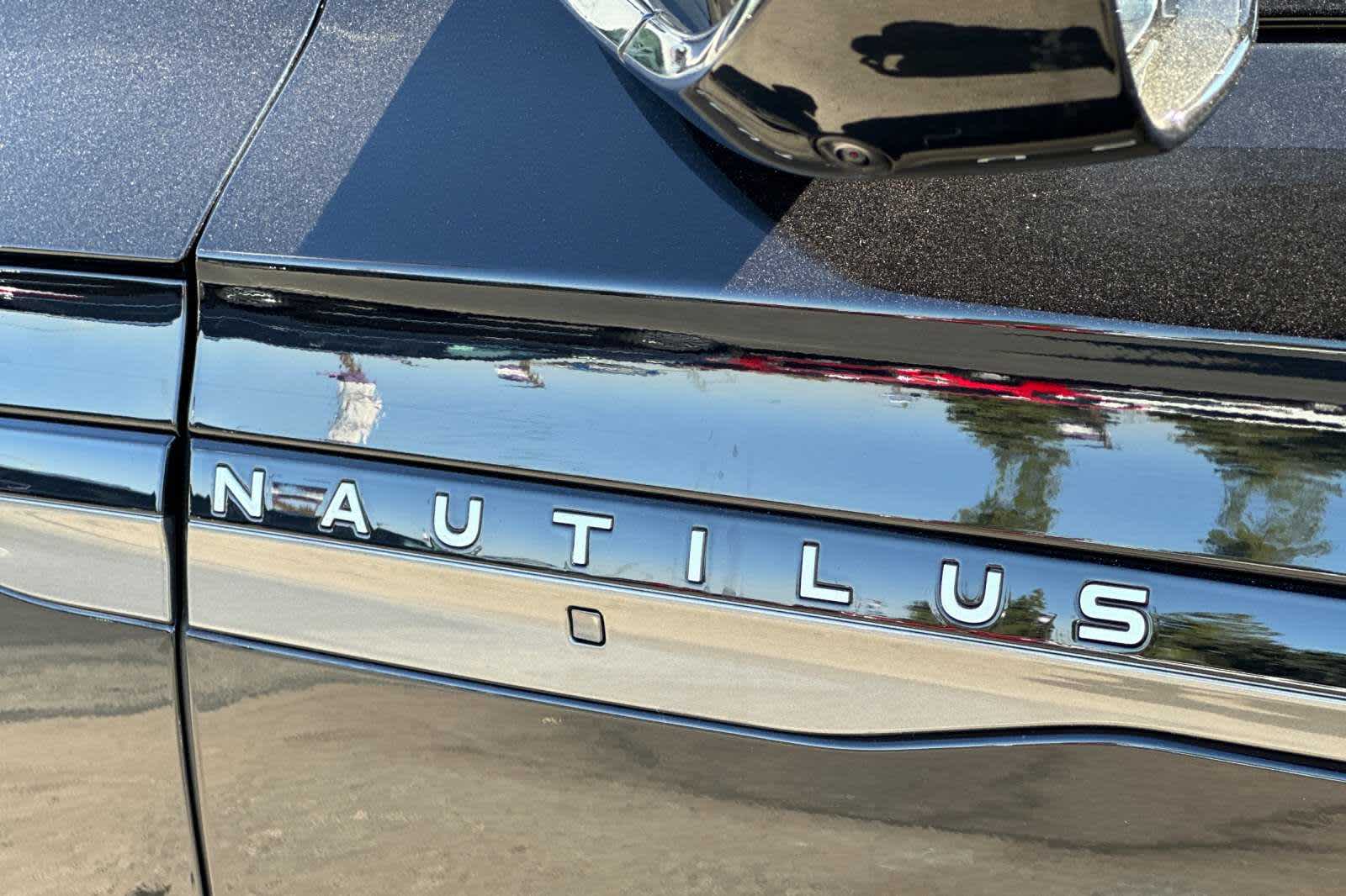 2024 Lincoln Nautilus Premiere 27