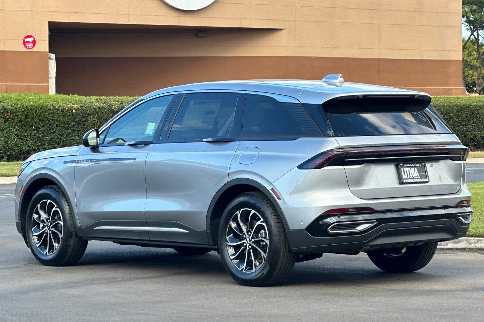 2024 Lincoln Nautilus Premiere 5