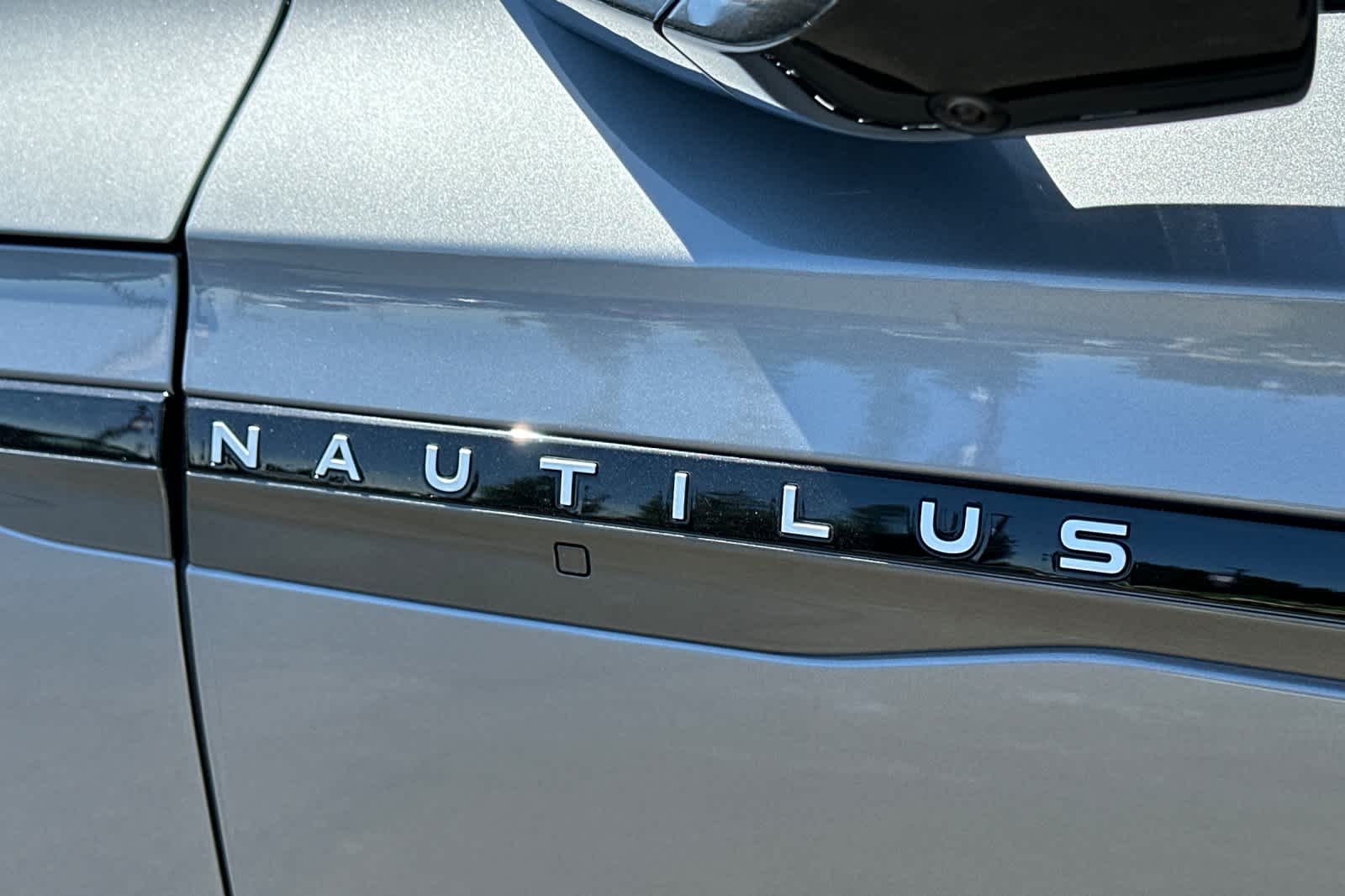 2024 Lincoln Nautilus Premiere 27