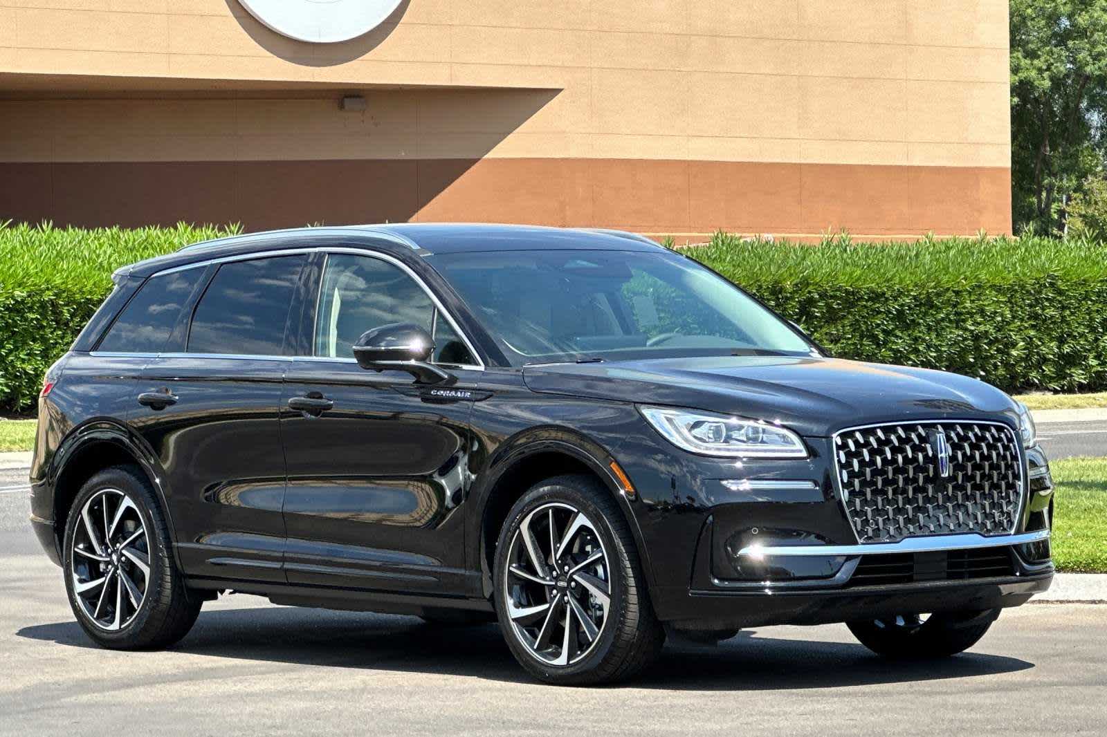 2024 Lincoln Corsair Grand Touring 10