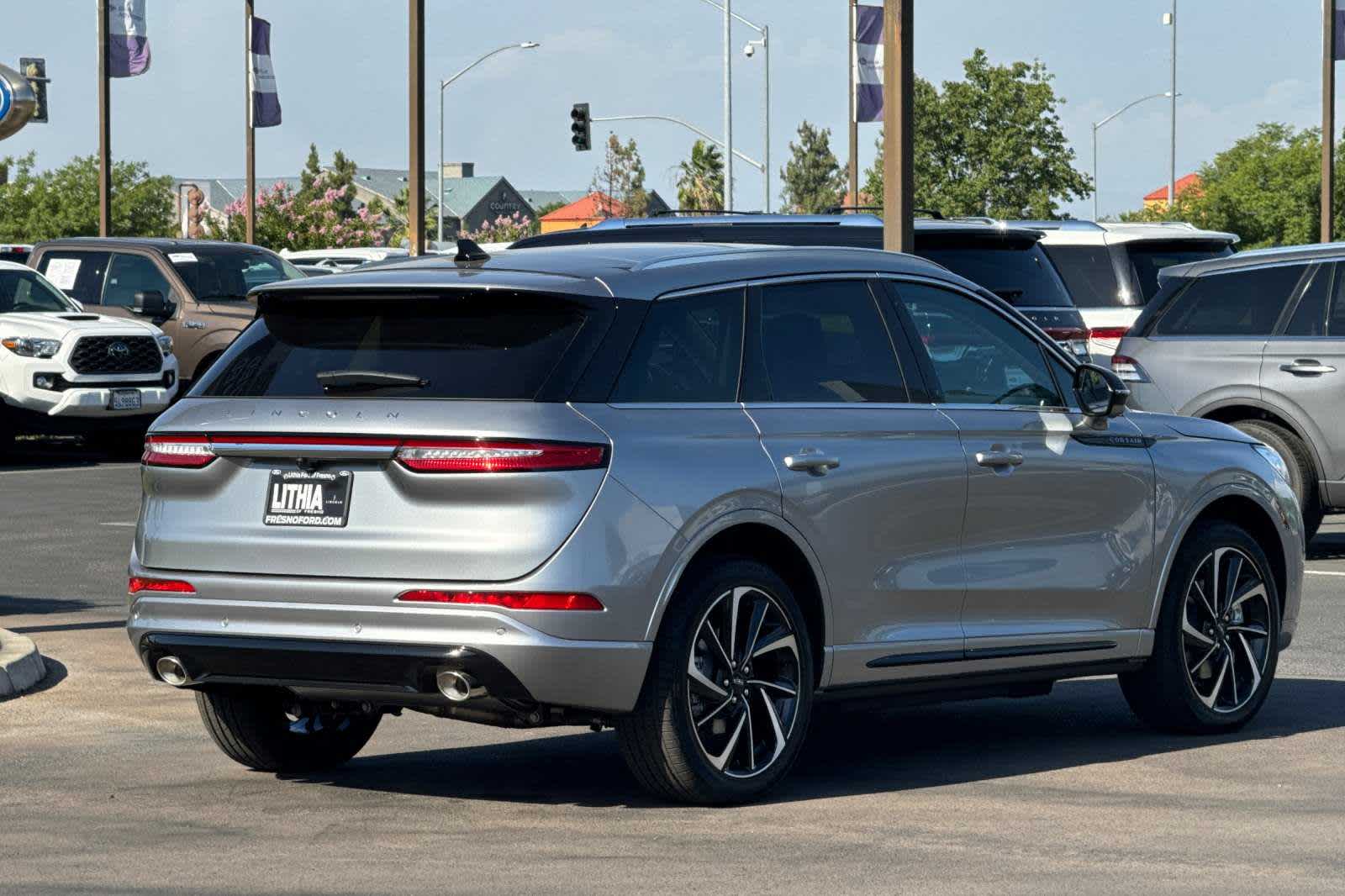 2024 Lincoln Corsair Grand Touring 2