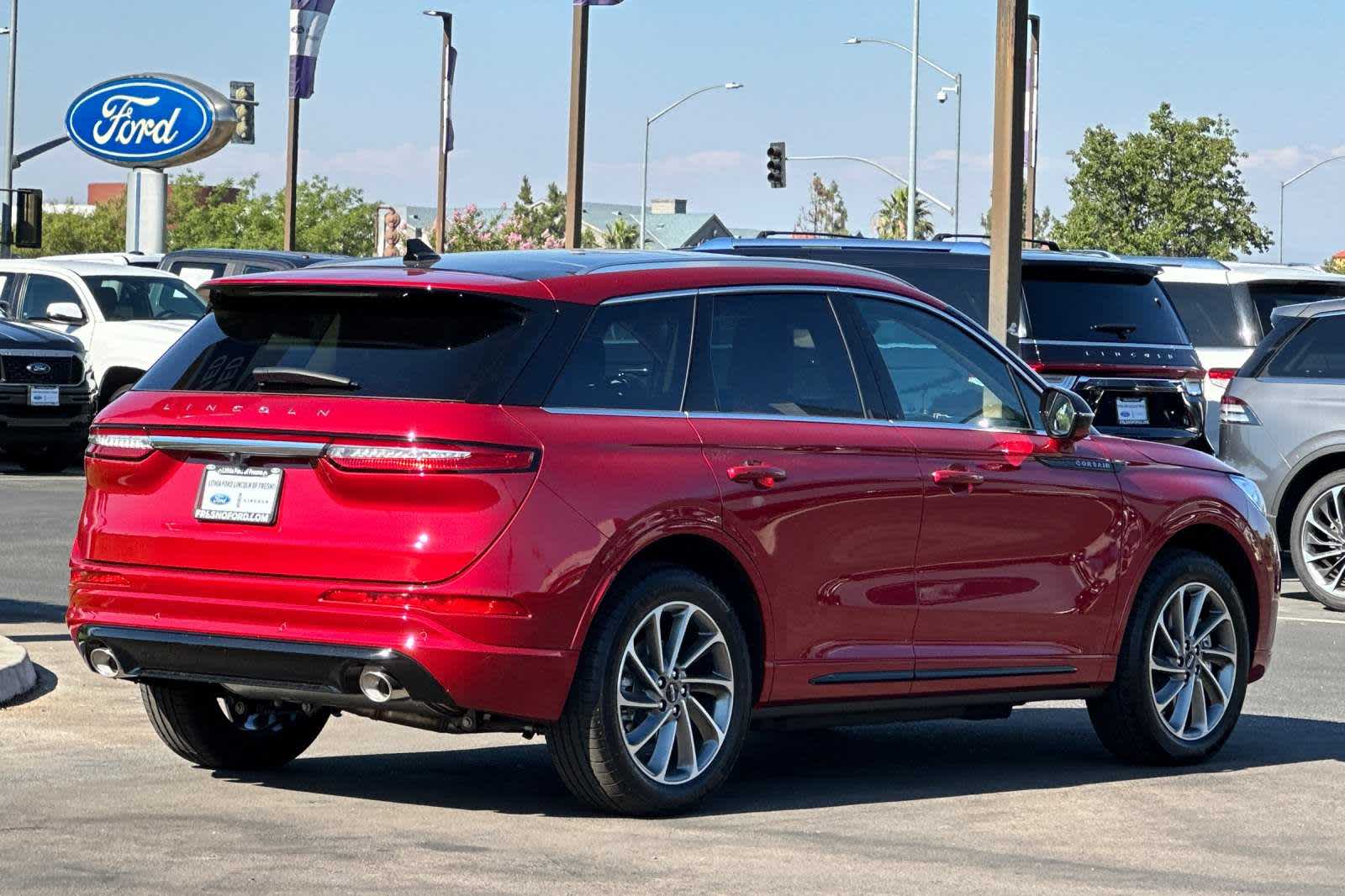 2024 Lincoln Corsair Grand Touring 2