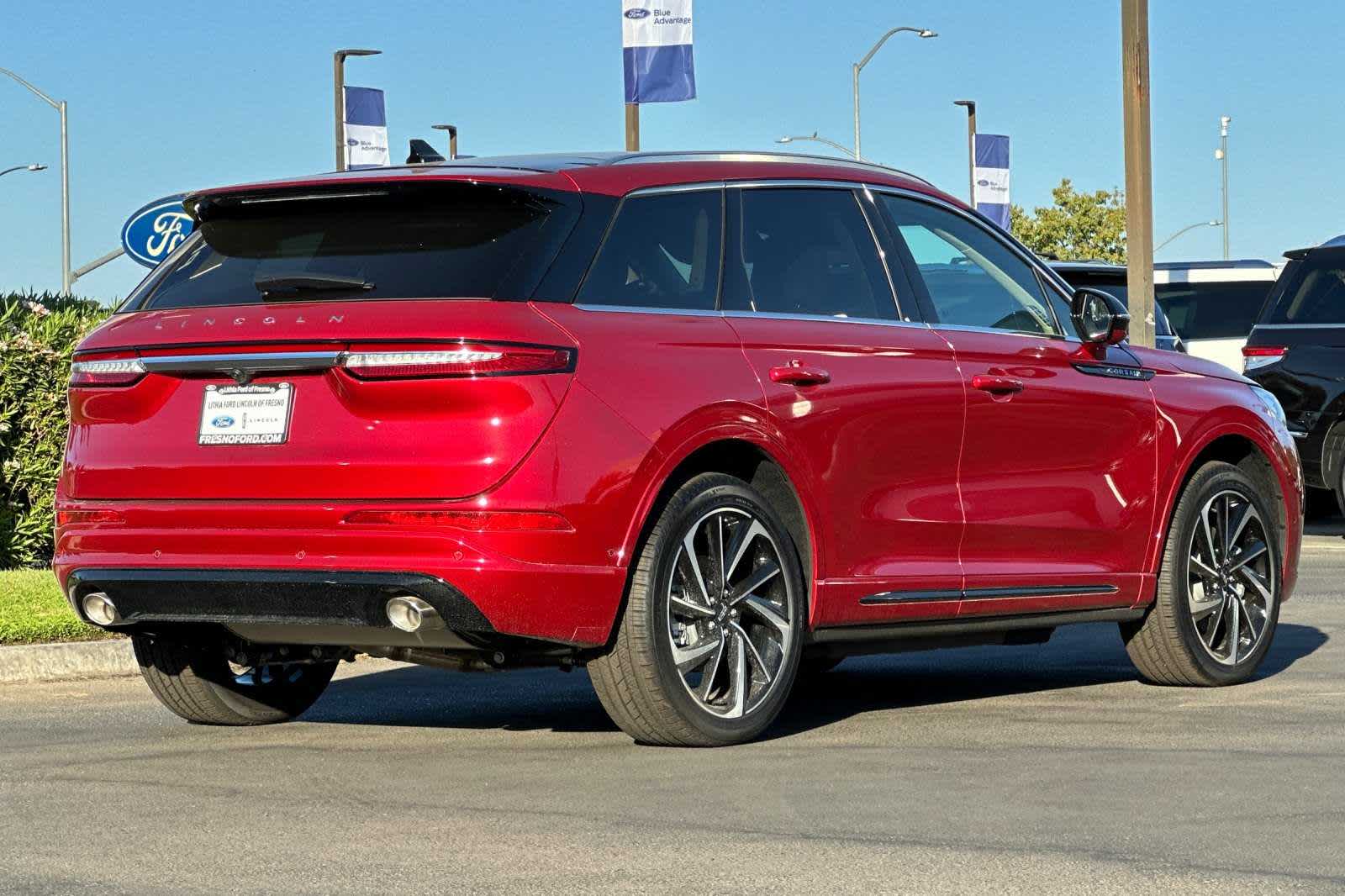 2024 Lincoln Corsair Grand Touring 2