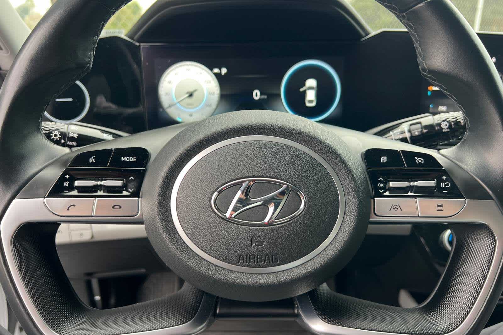 2021 Hyundai Elantra Limited 23