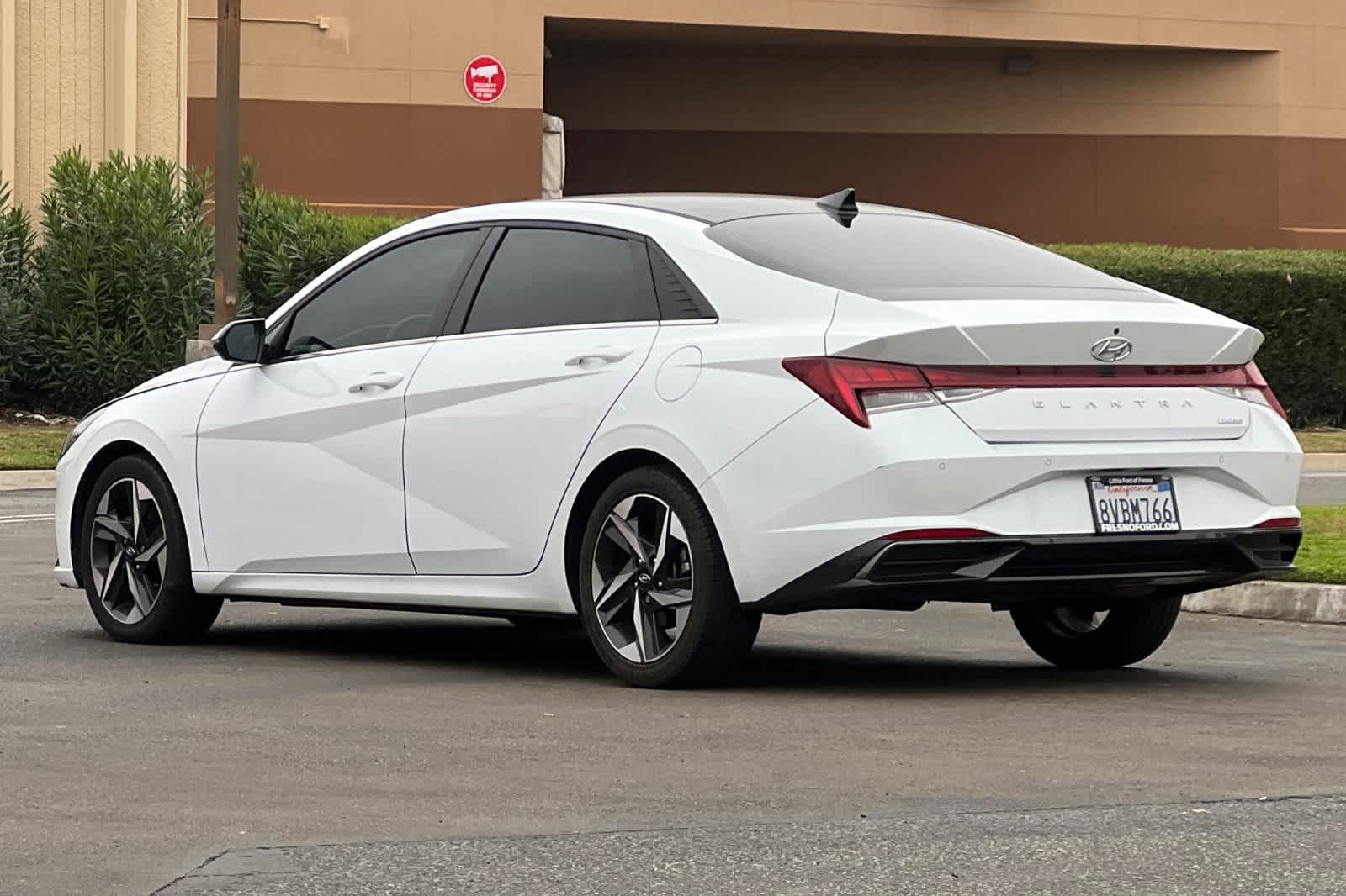 2021 Hyundai Elantra Limited 6