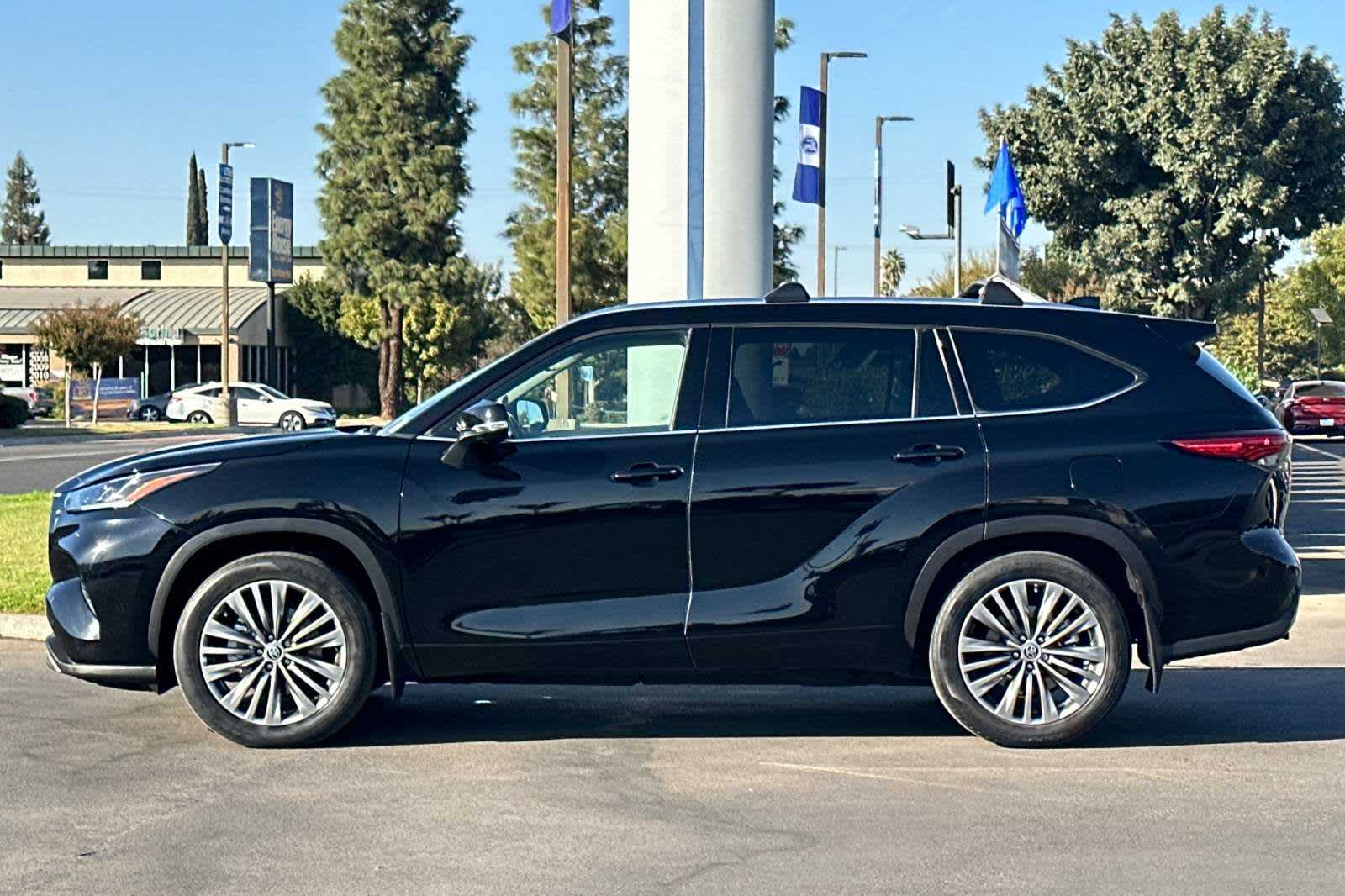 2022 Toyota Highlander Platinum 5