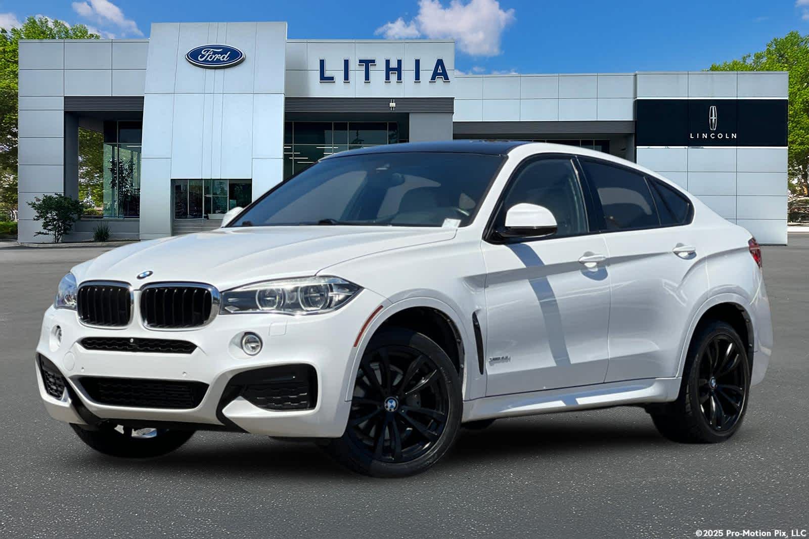 White 2017 BMW X6 xDrive35i AWD SUV / Crossover All-Wheel Drive 8-Speed Automatic