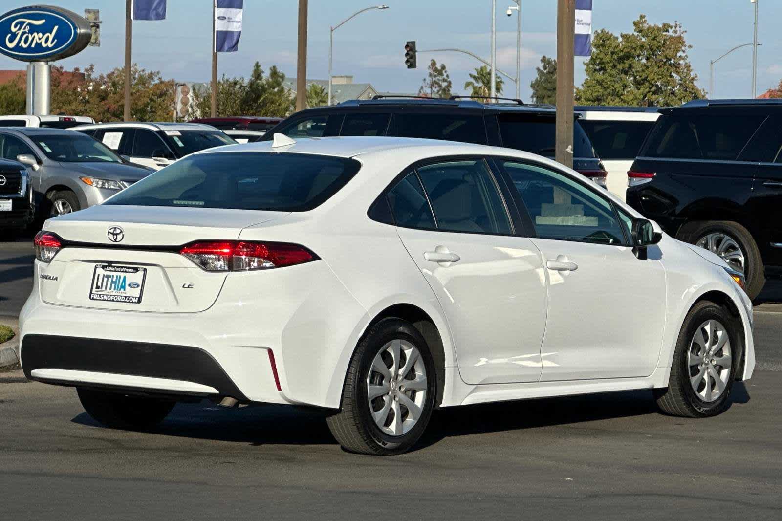 2020 Toyota Corolla LE 2