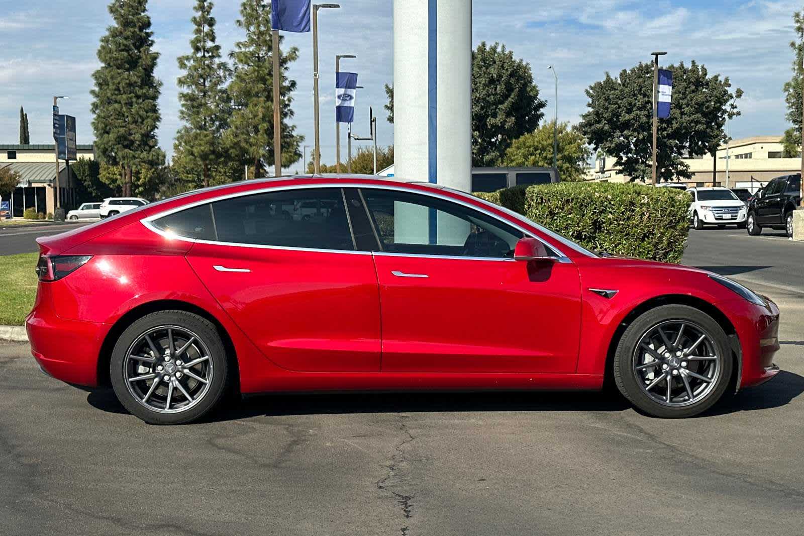 2020 Tesla Model 3 Standard Range 8