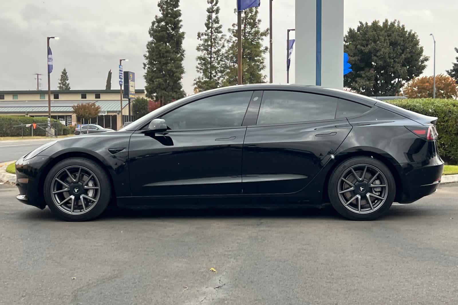 2021 Tesla Model 3 Standard Range Plus 5