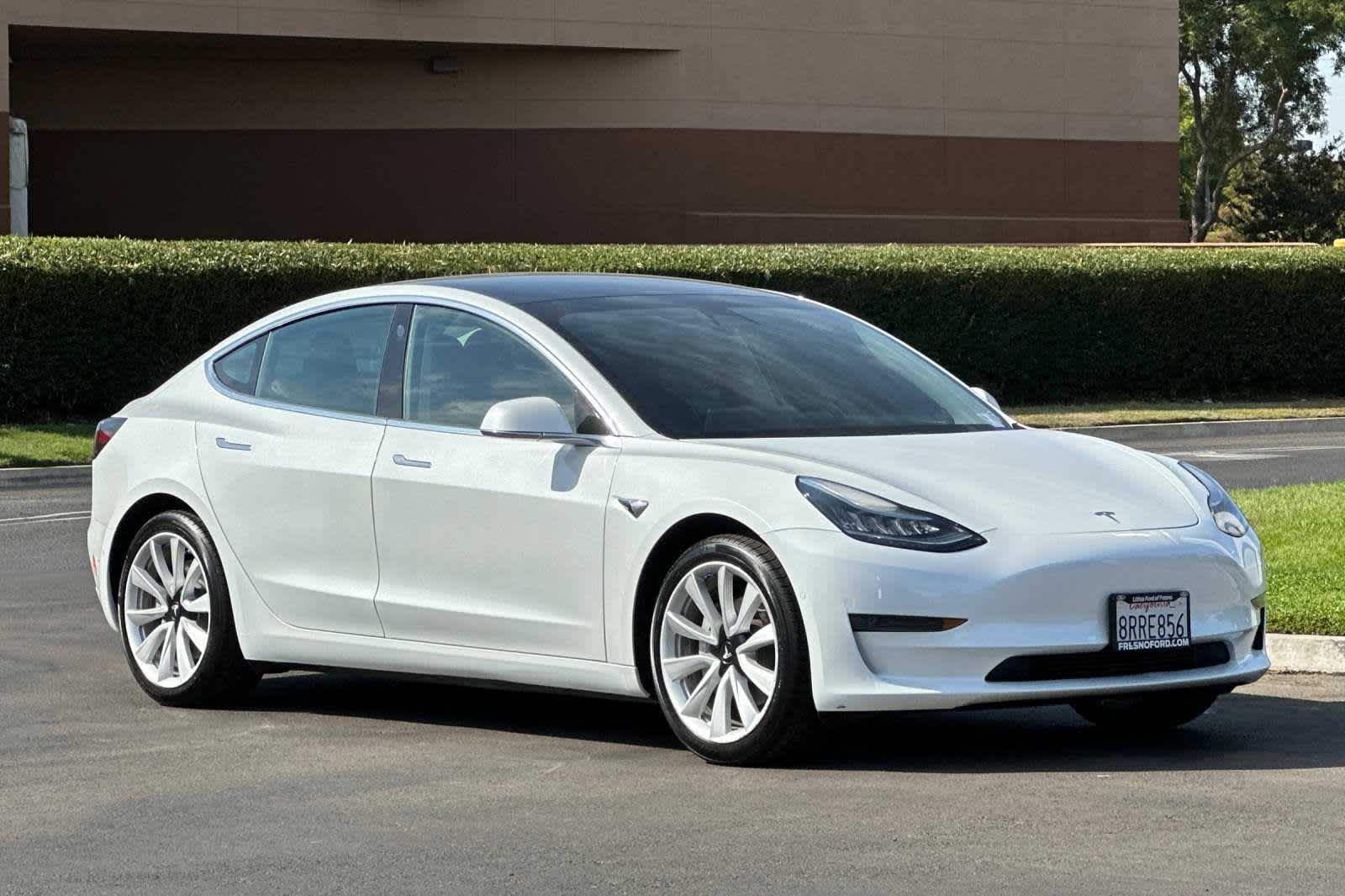 2020 Tesla Model 3 Standard Range 9