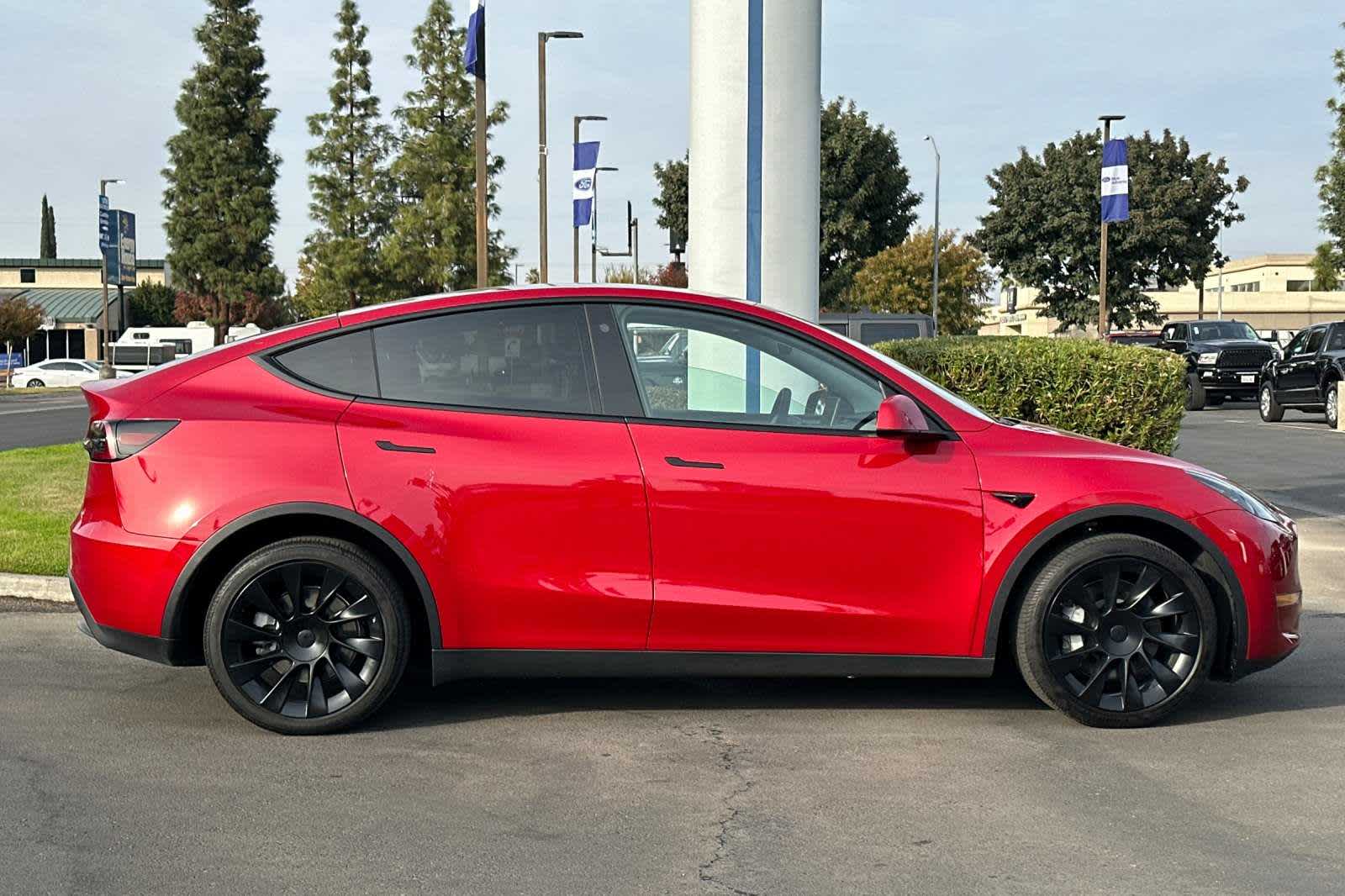 2023 Tesla Model Y Long Range 8