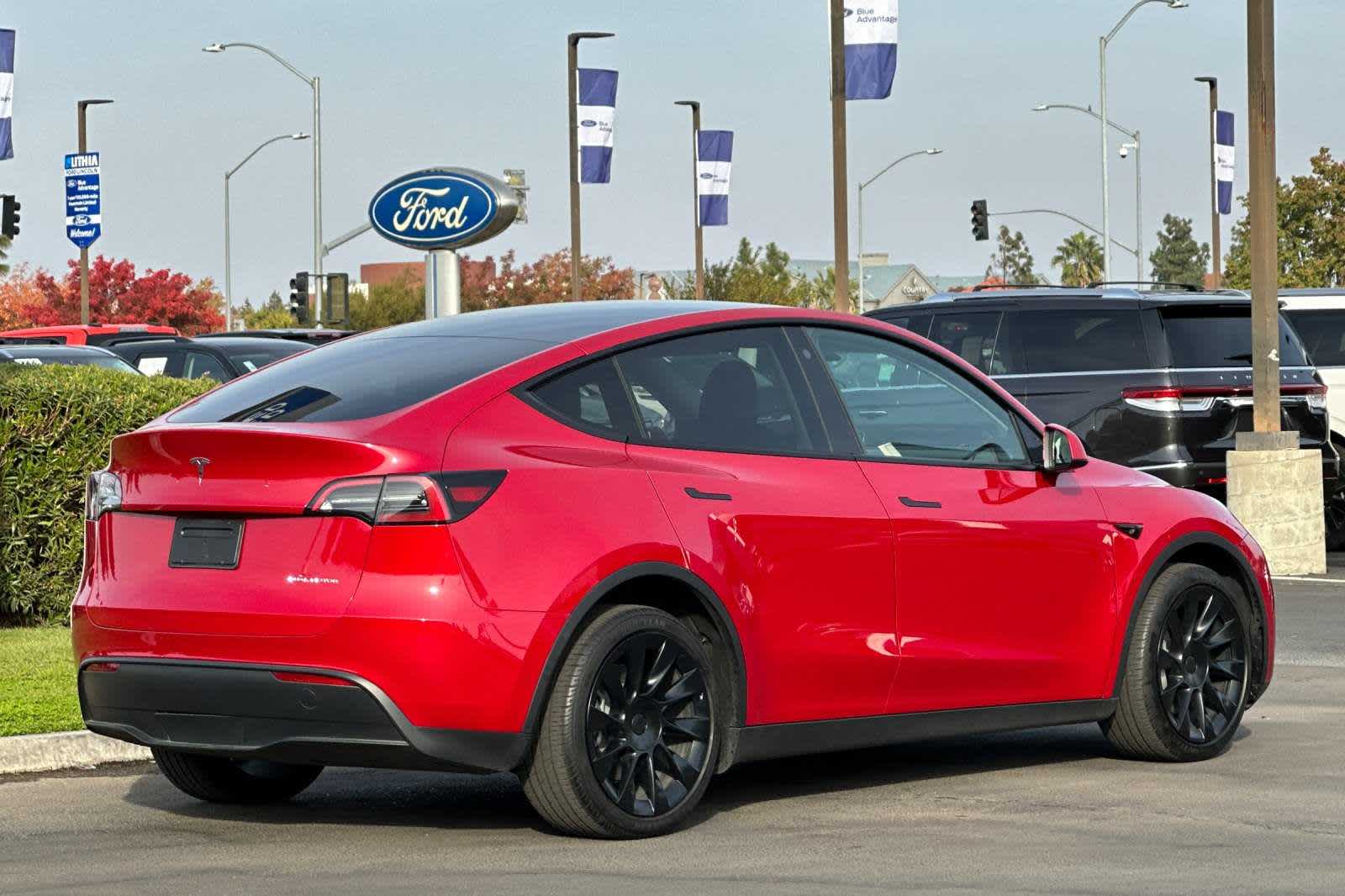 2023 Tesla Model Y Long Range 2