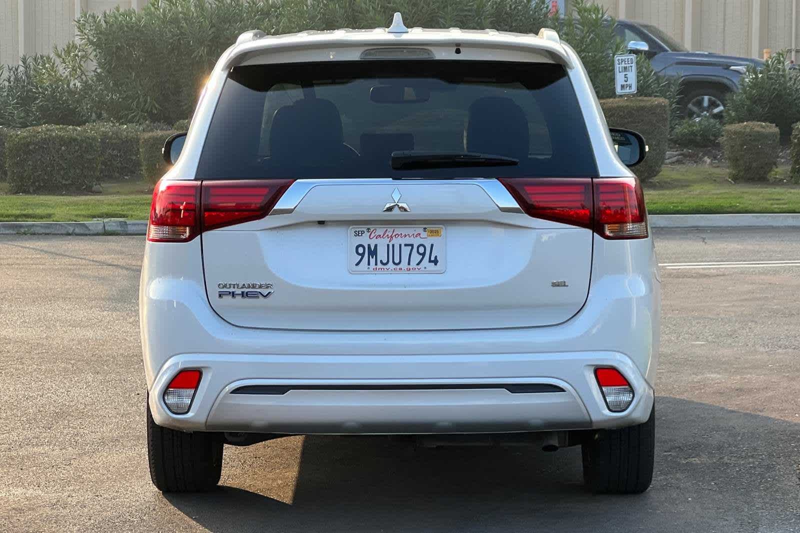 2022 Mitsubishi Outlander SEL 7