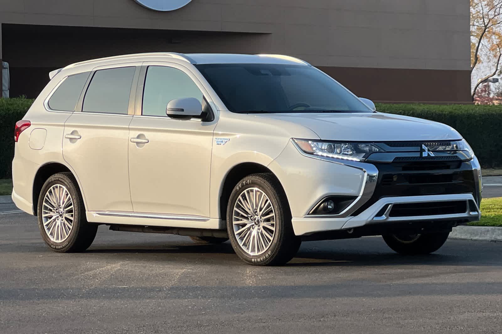 2022 Mitsubishi Outlander SEL 9