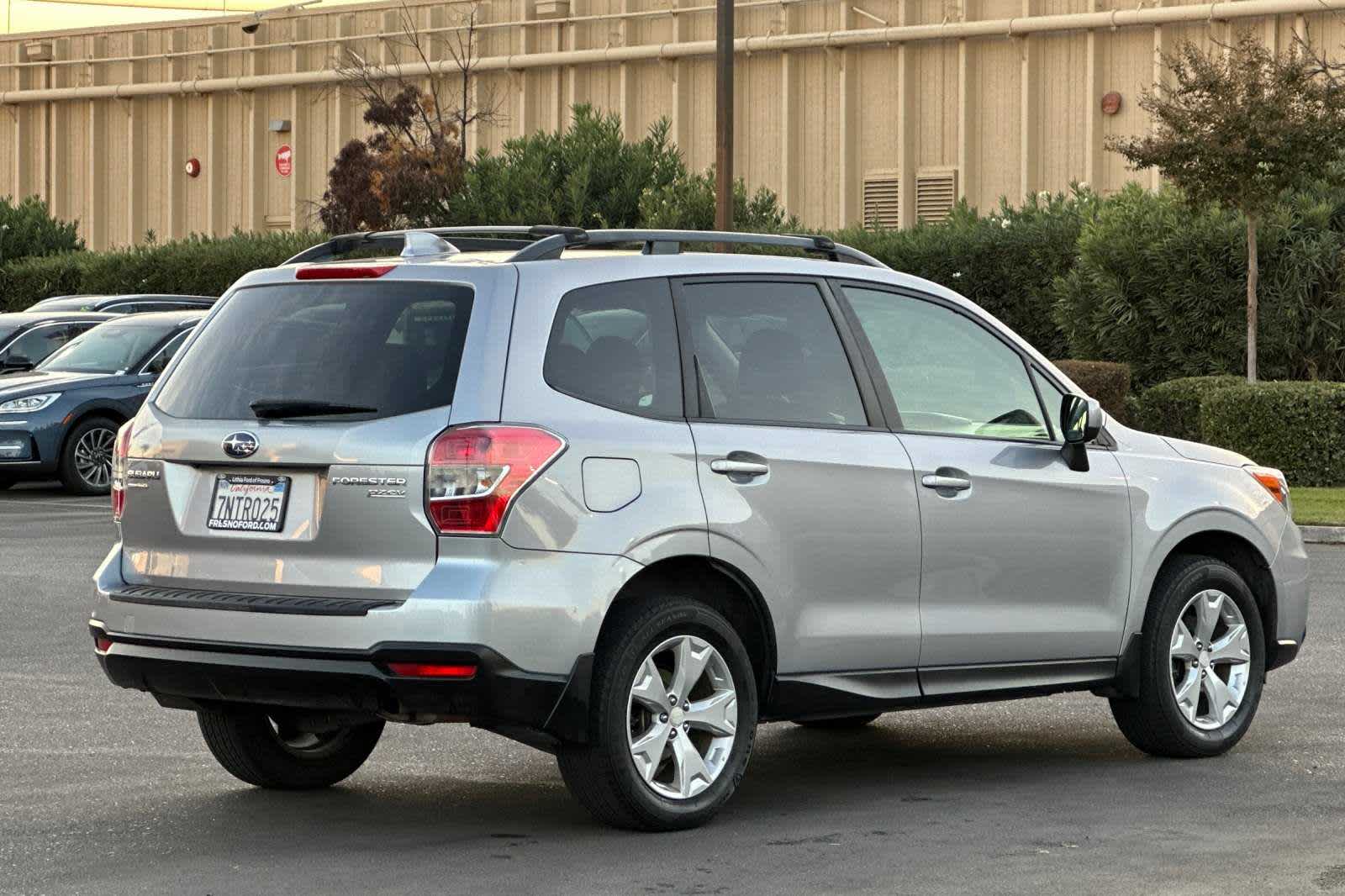 2016 Subaru Forester 2.5i Premium 2