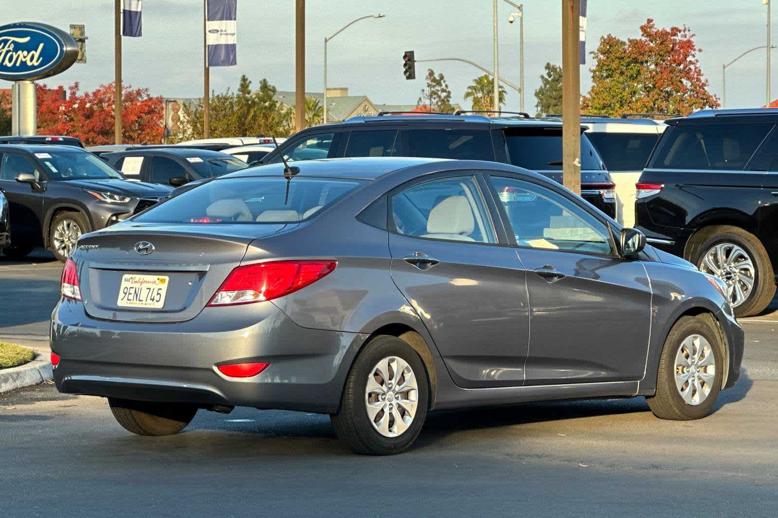 2016 Hyundai Accent SE 2