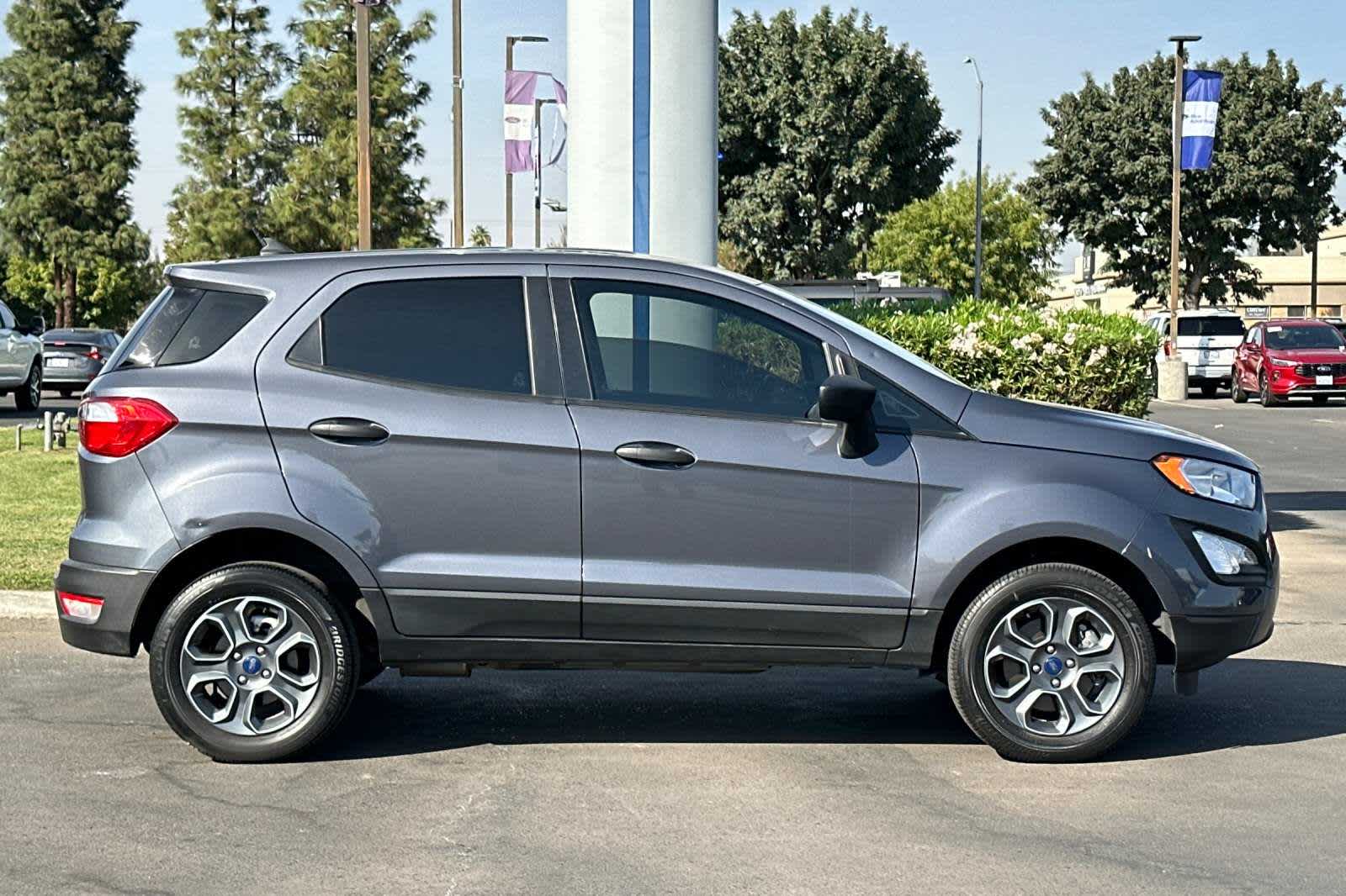 2022 Ford EcoSport S 9