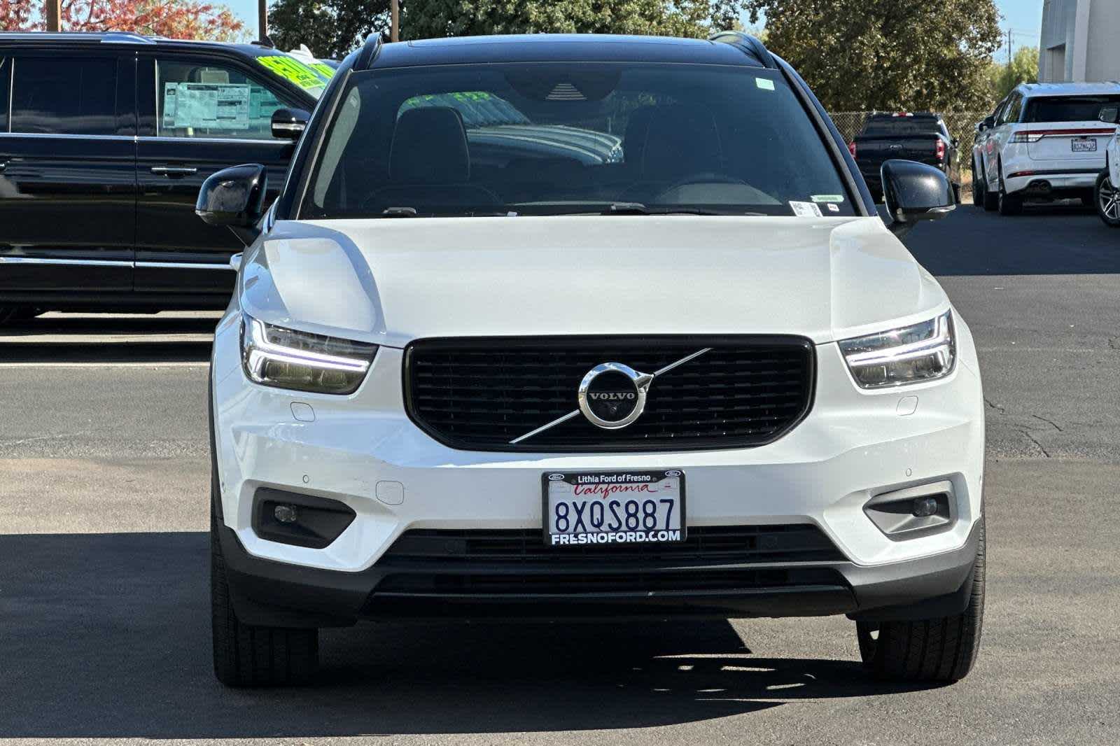 2021 Volvo XC40 R-Design 10