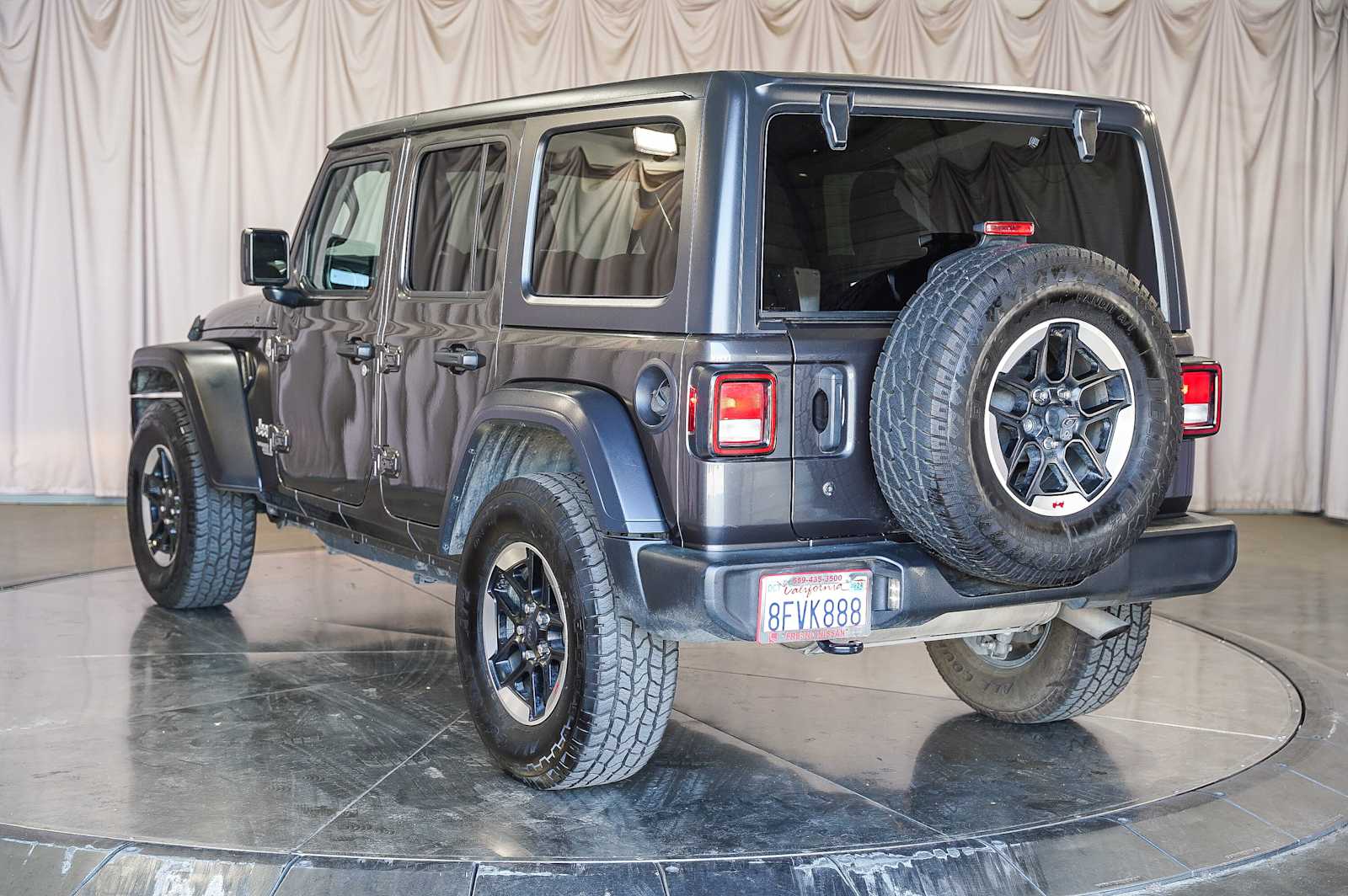 2018 Jeep Wrangler Unlimited Sport S 2