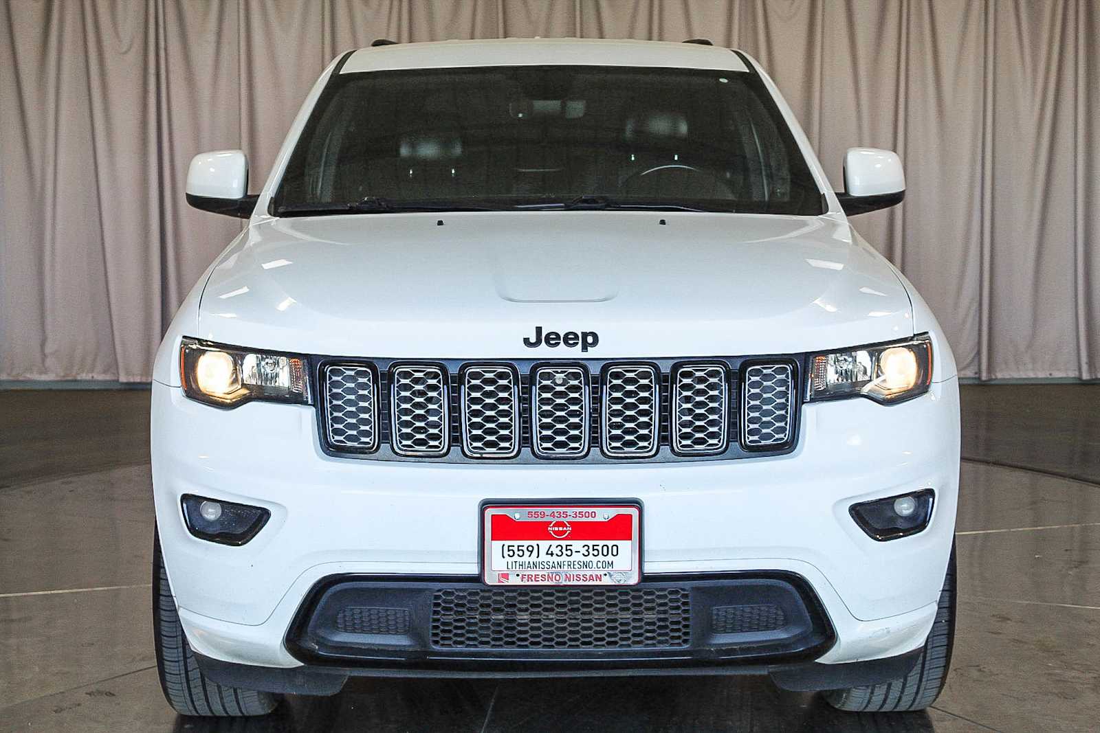 2018 Jeep Grand Cherokee Altitude 6