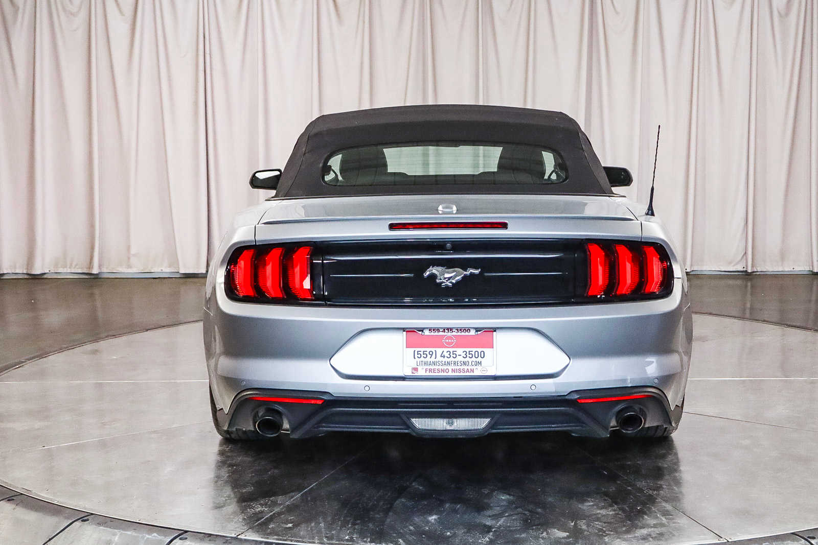 2022 Ford Mustang EcoBoost Premium 3