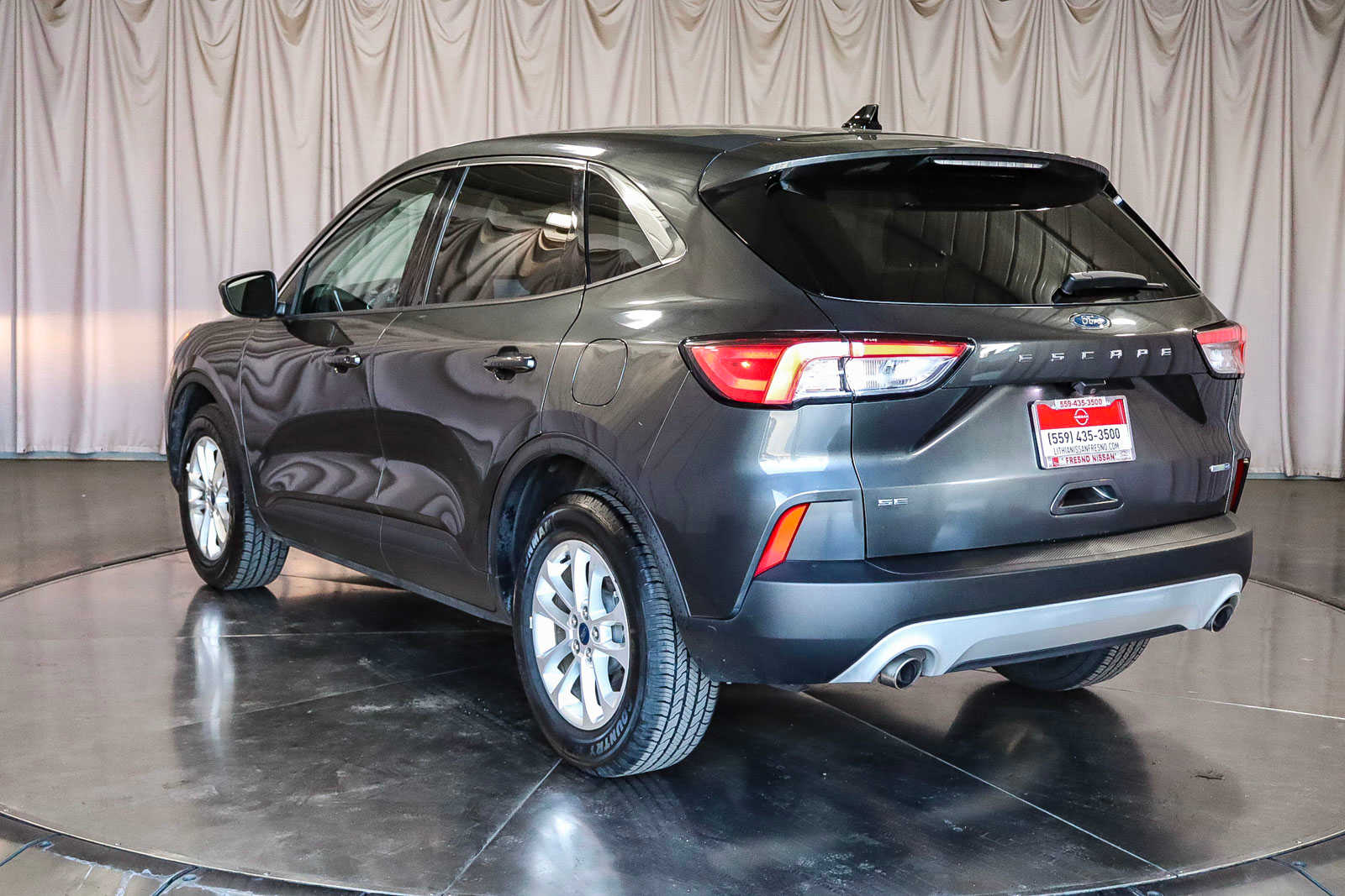 2020 Ford Escape SE 2