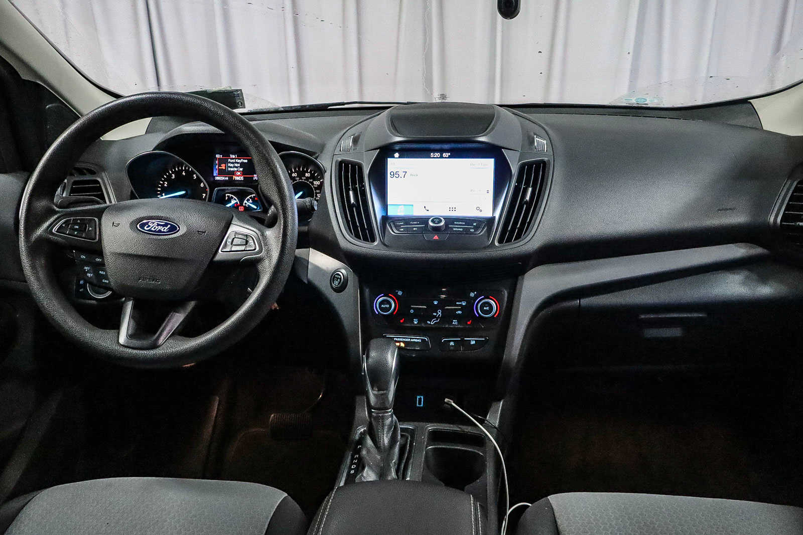 2019 Ford Escape SE 12