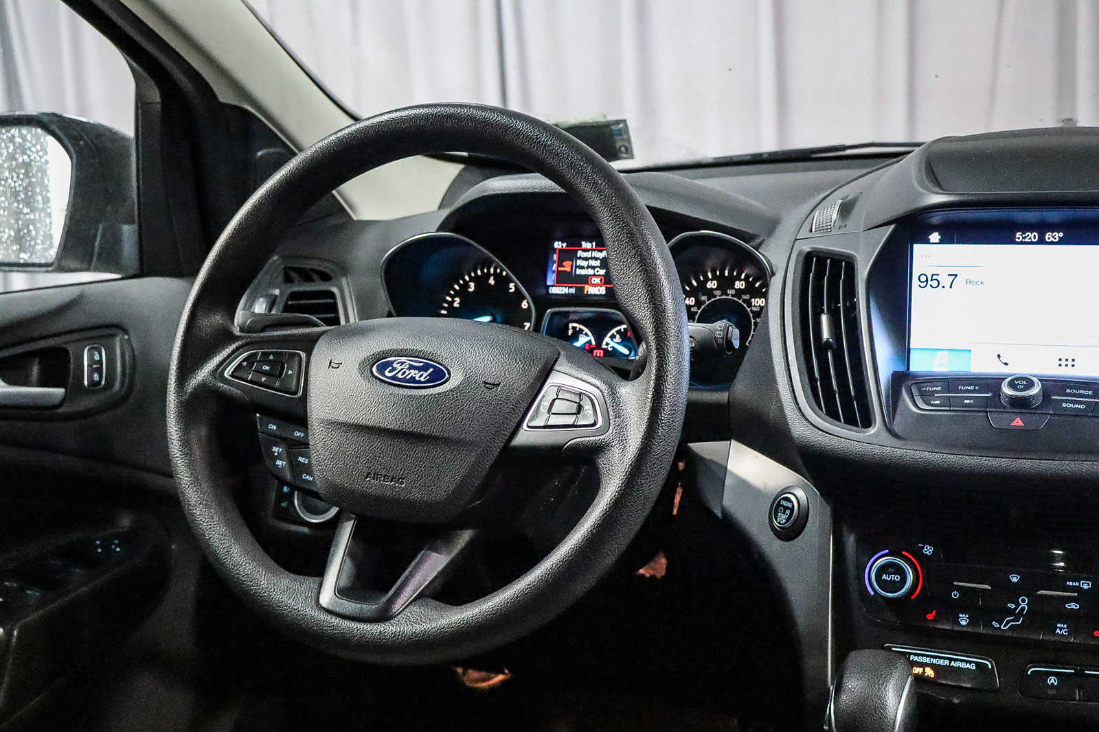 2019 Ford Escape SE 15