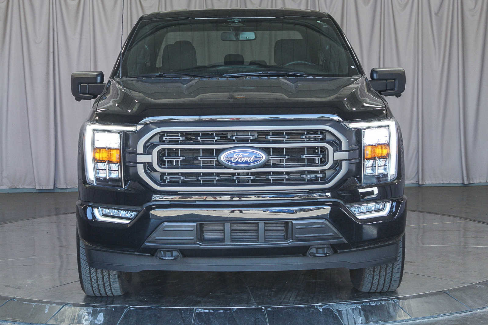 2023 Ford F-150 XLT 4WD SuperCrew 5.5 Box 6